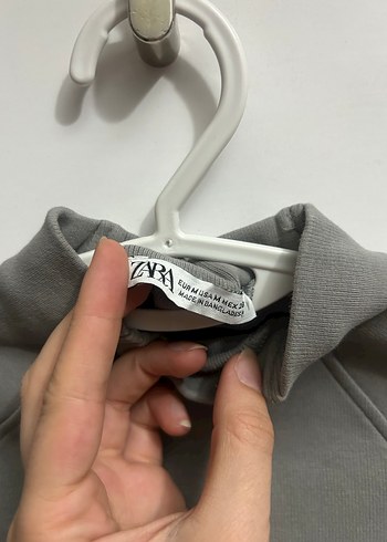 Zara Kadın Gri Yüksek Yakalı İnce Sweatshirt