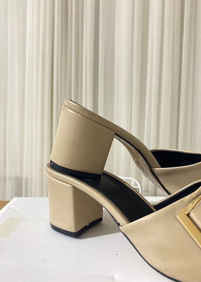 KADIN TOPUKLU AYAKKABI - Görsel 3