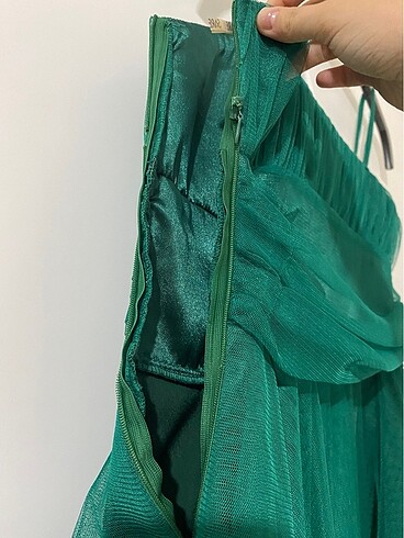 Yeşil kuyruklu abiye - Görsel 8