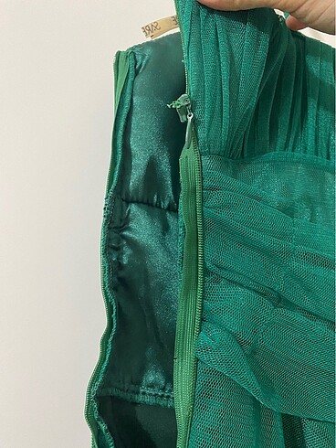 Yeşil kuyruklu abiye - Görsel 9