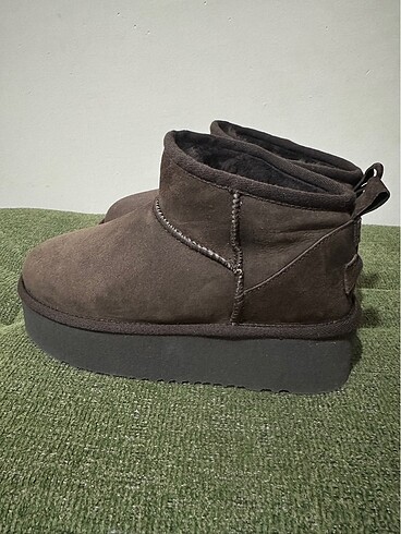 Ugg Yurt dışından