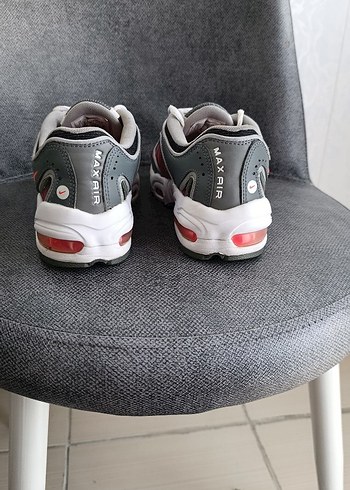 37,5 Beden gri Renk Nike Kadın Gri Spor Ayakkabı