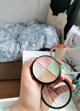Wet n wild Wet n wild kapatıcı