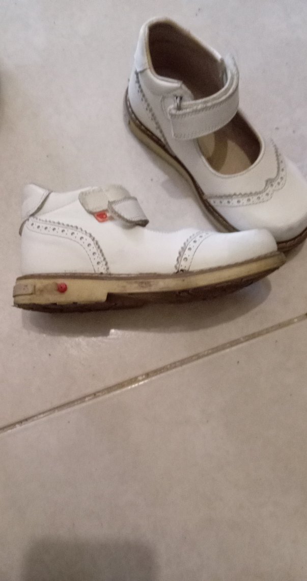 Kız Çocuk Beyaz Tokalı Babet - Görsel 3