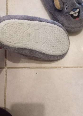 Kızlar için Gri Nakışlı Sıcak Ev Terliği - Görsel 4