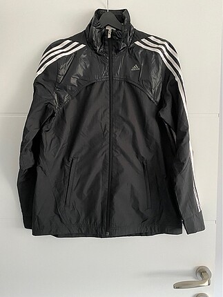 Adidas üst