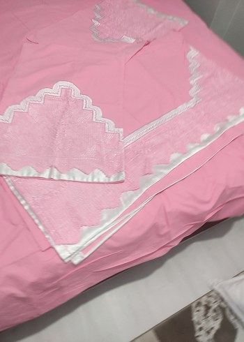 Nakış Detaylı Pembe Nevresim Takımı - Görsel 4