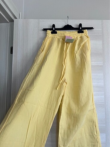 m Beden Butter Yellow Tereyağı Sarısı Müslin Bol Pantolon