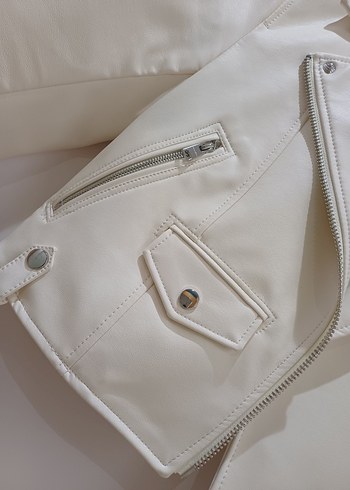 Krem Kemerli Mini Deri Biker Ceket - Görsel 4