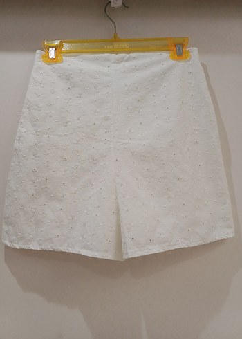 Fisyo beyaz şort - Görsel 2