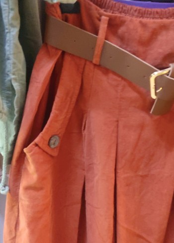 Siyah ve ya lacivert kadife, Kemerli Uzun Etek. İtalyan. - Görsel 2