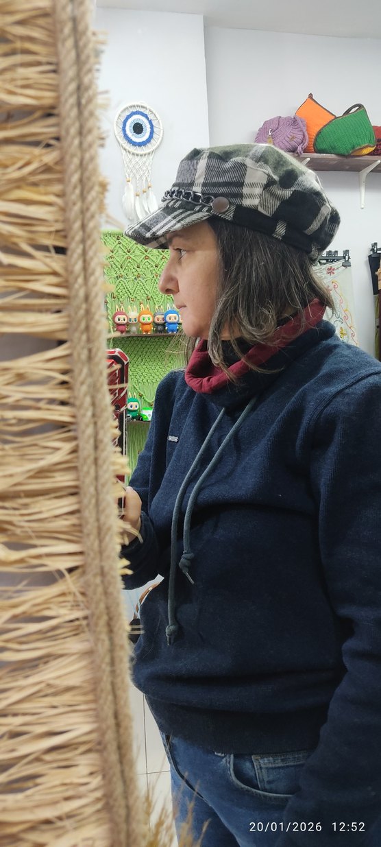 Gri Ekose Desenli Örgü Şapka - Görsel 2