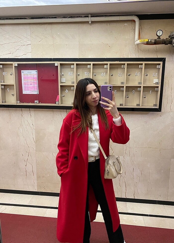 Bershka Kırmızı Kaban - Görsel 3