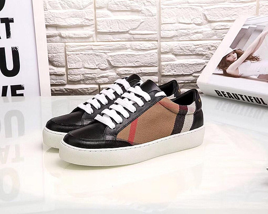 Burberry sneaker