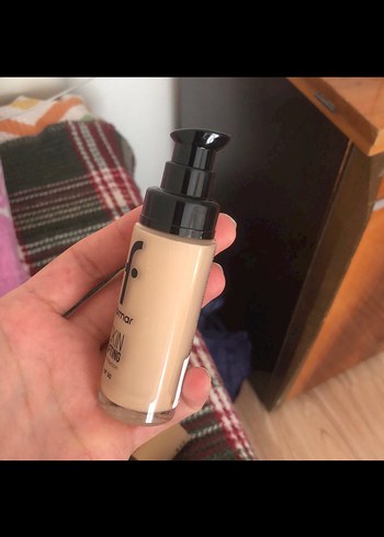 Beden Flormar Fondöten 030 Soft Ivory