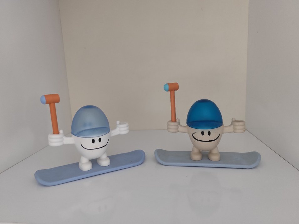 Pastel Mavi Aksiyon Figürü . sevimli yumurtalık. haşlanmış yum.. - Görsel 3