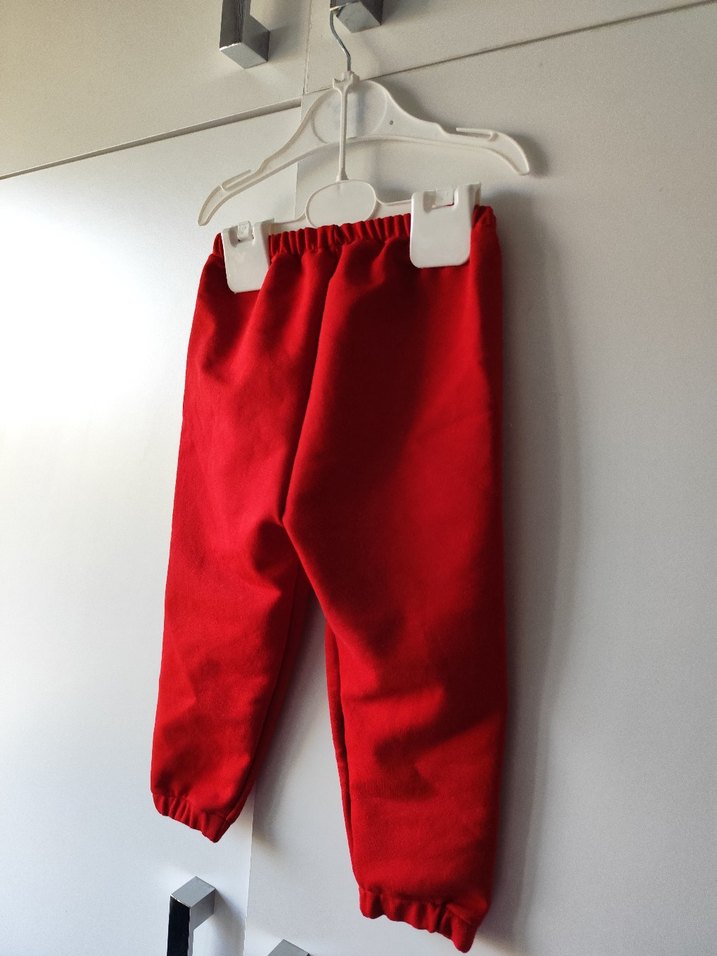 Kız Çocuk Kırmızı Rahat Kesim Eşofman Altı - Görsel 4