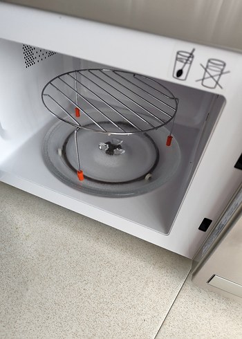 Bosch Gri Beyaz Mikrodalga Fırın - Görsel 2