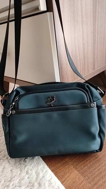 Accessorize Kol çantası