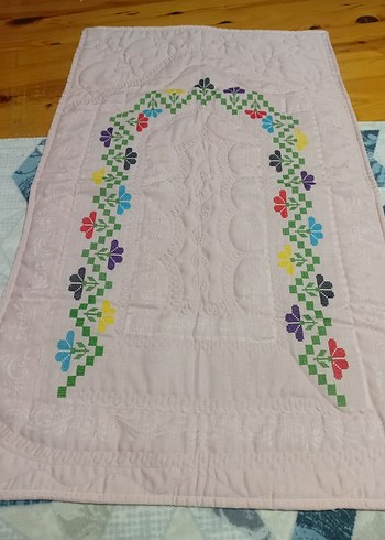 Çiçek Desenli Geleneksel El Yapımı seccade