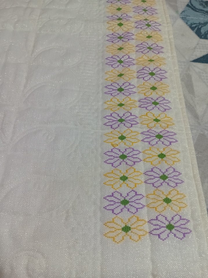 Çiçek Desenli El İşlemesi seccade - Görsel 2