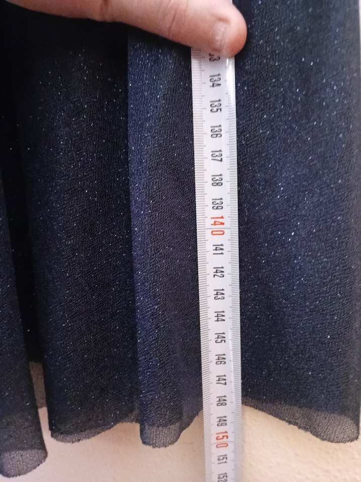 Uzun Kollu Siyah Piliseli Abiye Elbise - Görsel 3