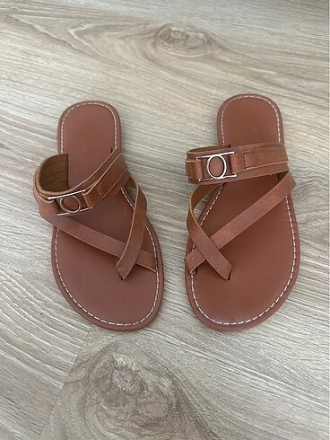 37 numara taba renk sandalet