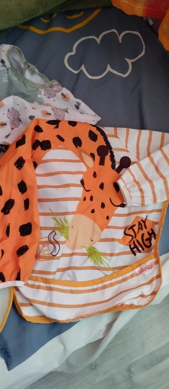 Renkli Desenli Bebek Önlükleri - Görsel 2