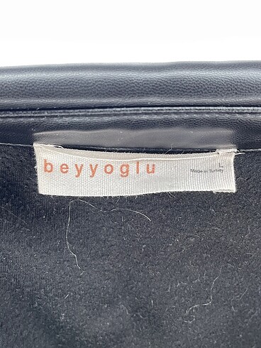 l Beden siyah Renk Vintage Love Gömlek %70 İndirimli.