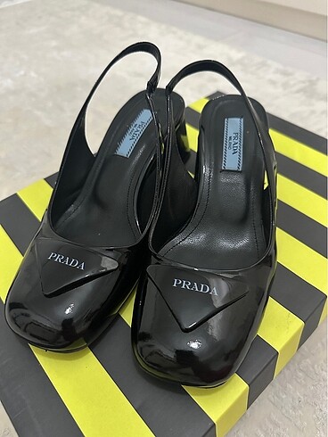 Prada ayakkabı