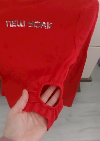 Kız Çocuk Kırmızı Uzun Kollu Payetli Tişört - Görsel 2