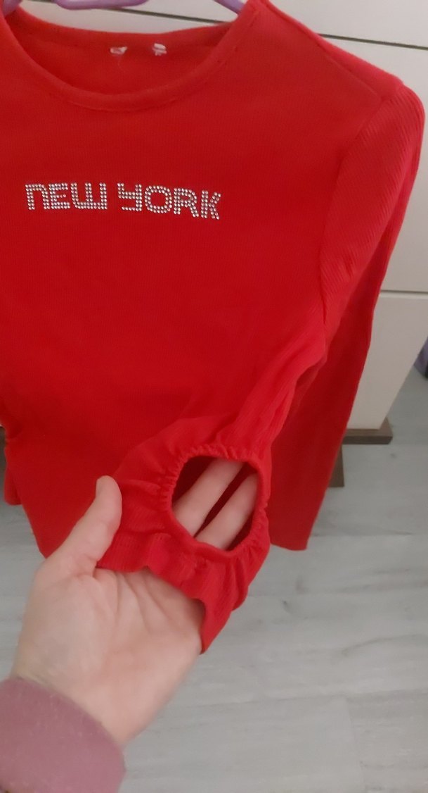 Kız Çocuk Kırmızı Uzun Kollu Payetli Tişört - Görsel 2