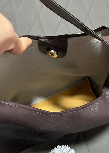 Kahverengi Deri Kadın Omuz Çantası - Görsel 3