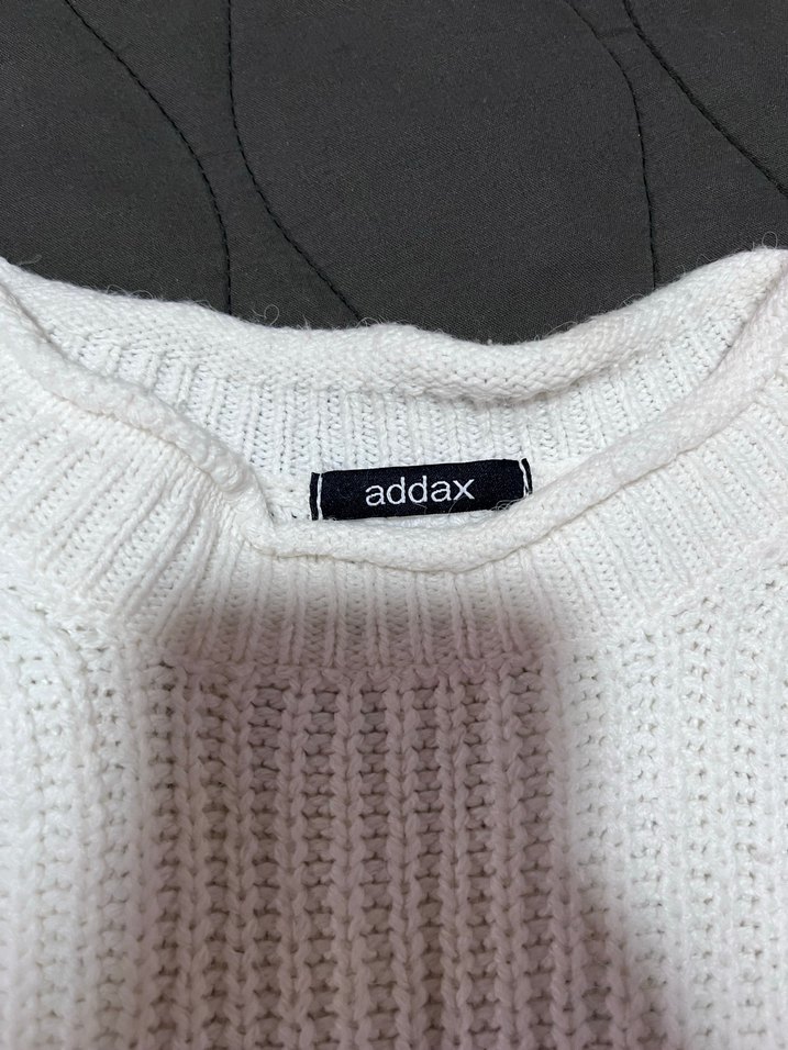 Kadın Beyaz Yumuşak Triko Yüksek Yakalı Kazak - Görsel 3