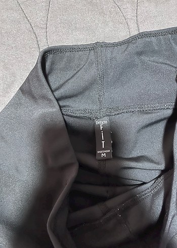 Siyah Yüksek Bel Mini Spor Şort - Görsel 3