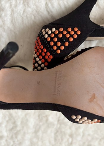 Zara Zara Boncuk İşlemeli Çok Renkli İnce Topuklu Kadın Ayakkabı