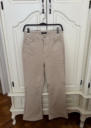Trendyol bej flare pantolon