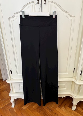 Oysho Siyah Pantolon