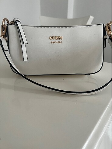 Beden Guess çanta