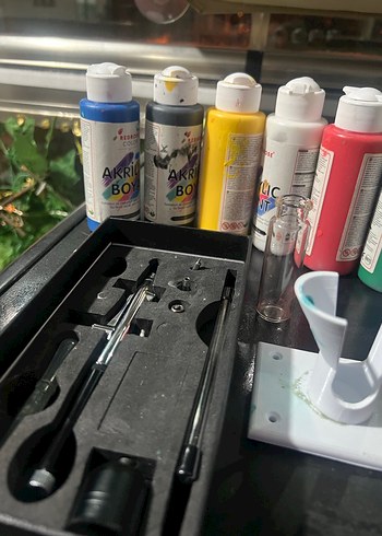 Airbrush tabancası ve boyalar - Görsel 2