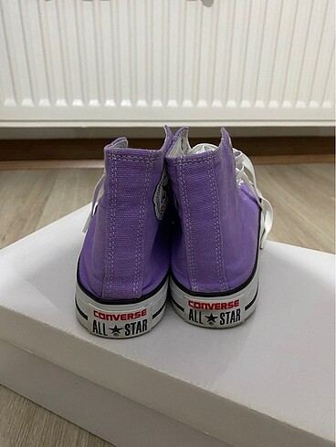 36 Beden Lila converse