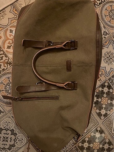 Büyük Boy Vintage Askeri Haki Yeşil Seyahat Çantası