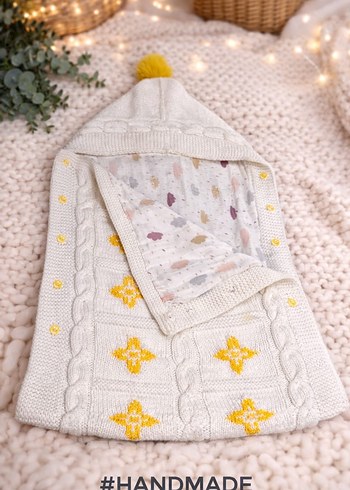 Nakışlı Örgü Bebek Battaniyesi Kapüşonlu - Görsel 2