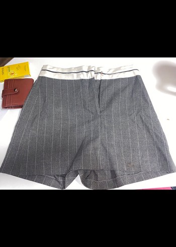 Gri Çizgili Mini Etek - Görsel 2