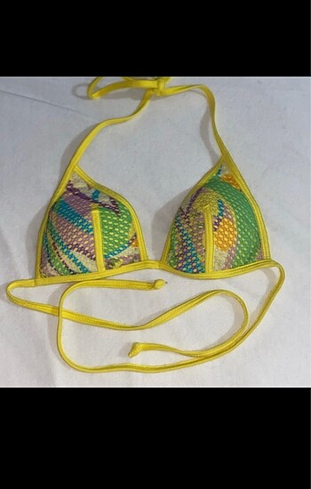 desenli bikini üstü