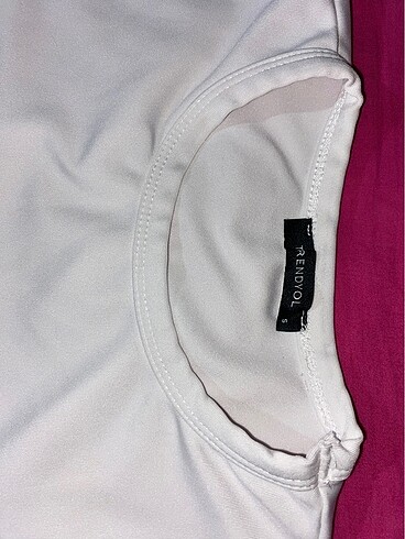 beyaz crop tişört - Görsel 2