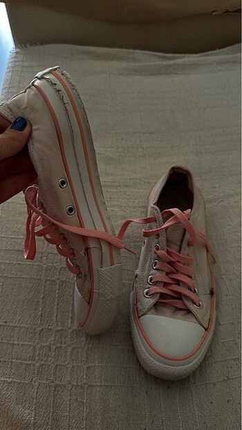 38 Beden beyaz Renk Beyaz converse