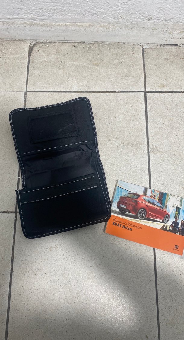 SEAT Ibiza Koyu Kırmızı Erkek Cüzdanı Sedat Orjinal kitapçığı - Görsel 2