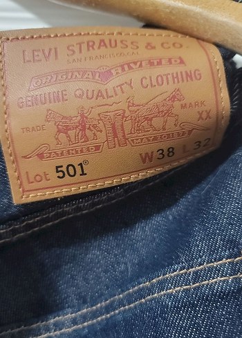 Levi S 501 Erkek Kot Pantolon Etiketi