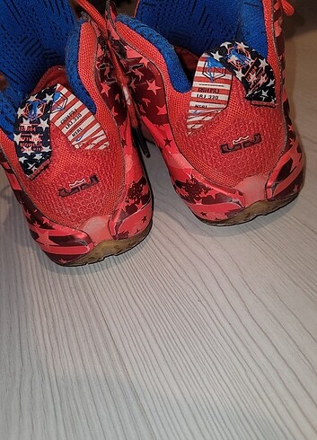 Nike Nike Lebron